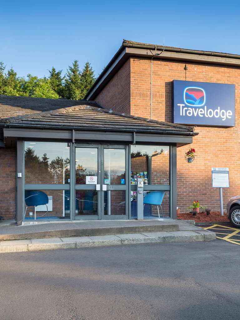 Travelodge Stirling M80 Cambusbarron Экстерьер фото